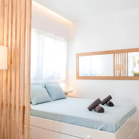 Estudio Jacuzzi Con Encanto En Triana *